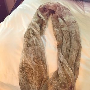 Infinity scarf